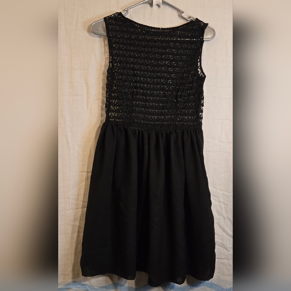 Chiffon by American Apparel dress‎